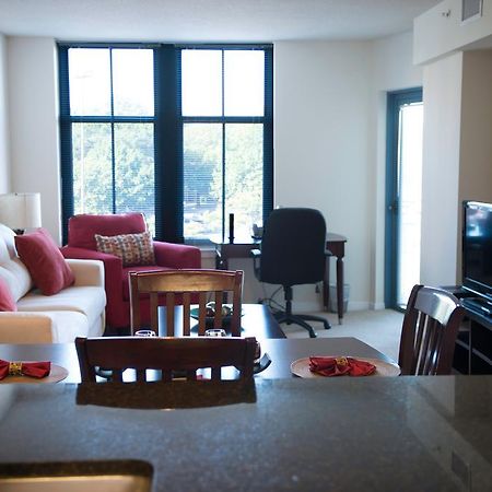 Crystal Quarters Corporate Housing At The Gramercy Arlington Camera foto
