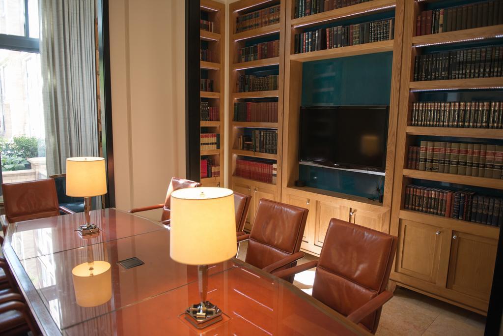 Crystal Quarters Corporate Housing At The Gramercy Arlington Camera foto