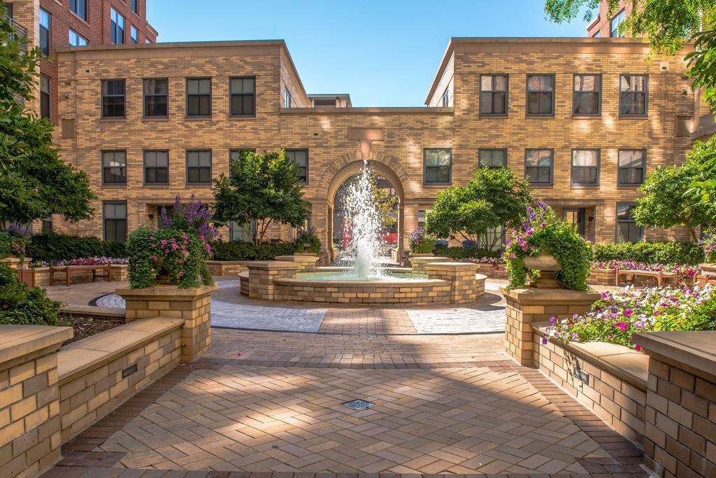 Crystal Quarters Corporate Housing At The Gramercy Arlington Camera foto